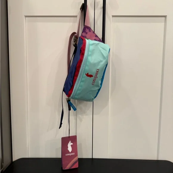 Cotopaxi Bataan Del Dia Fanny Pack - Unisex Blue/Purple - Picture 1 of 11